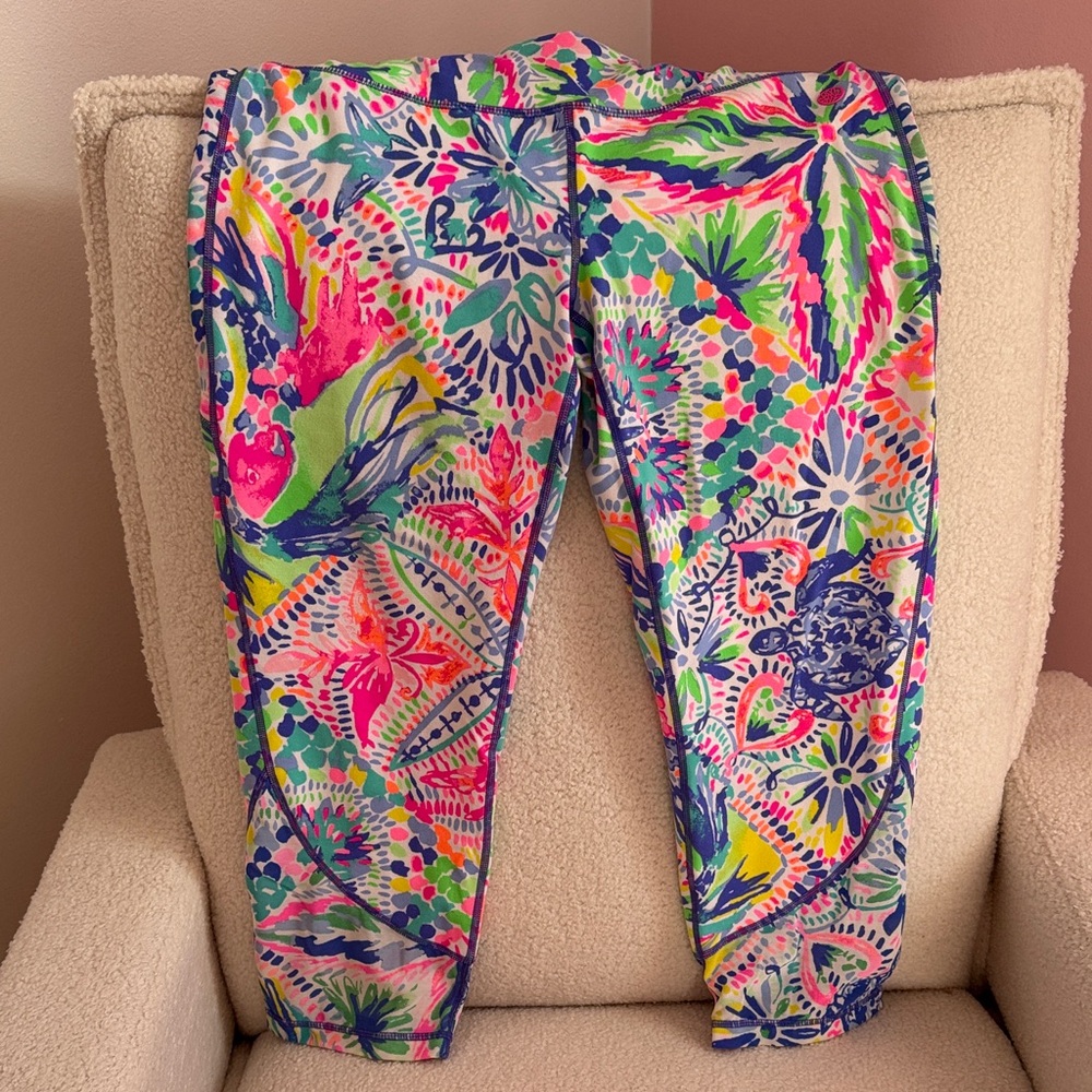 Lilly Pulitzer Neon Pink & Multicolor Capri Leggings